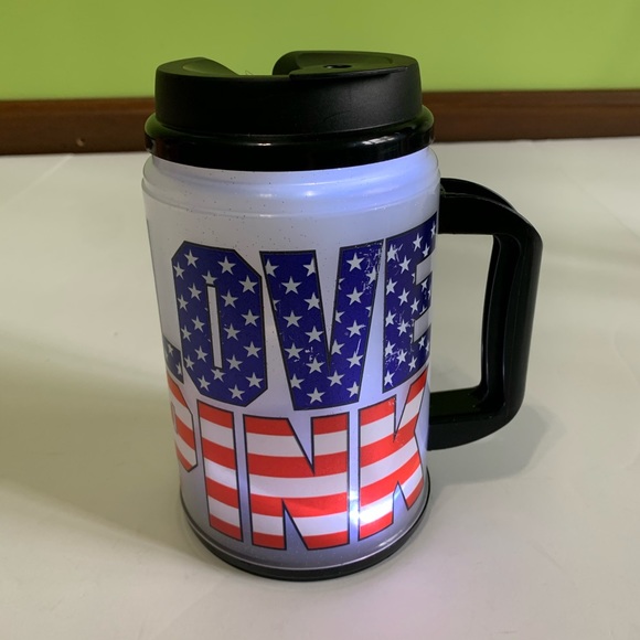 VICTORIA SECRET PINK LIGHT UP WATER BOTTLE - Picture 6 of 8